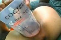 Пластиковый полупрозрачный одноразовый стакан от коктейля