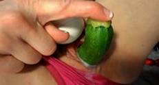 Огуречика ей захотелось со сметанкой